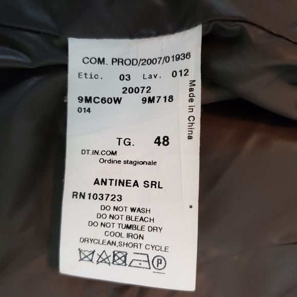 Armani Collezioni Lightweight Gray Puffer Jacket/Blazer, EU 48 / Size 12 - Picture 8 of 10